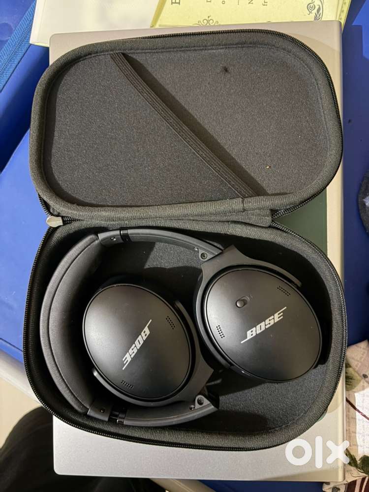 Bose QC 45 headphones