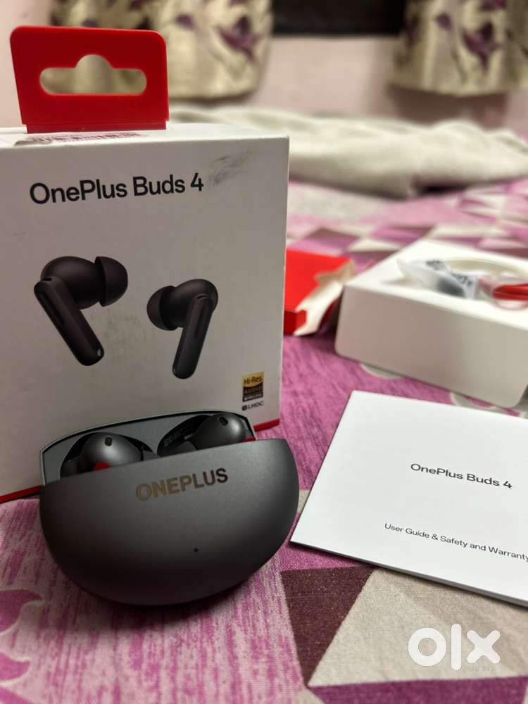 Oneplus buds 4 brand new