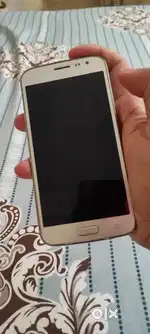 Samsung J2 small pocket friendly phone light weight