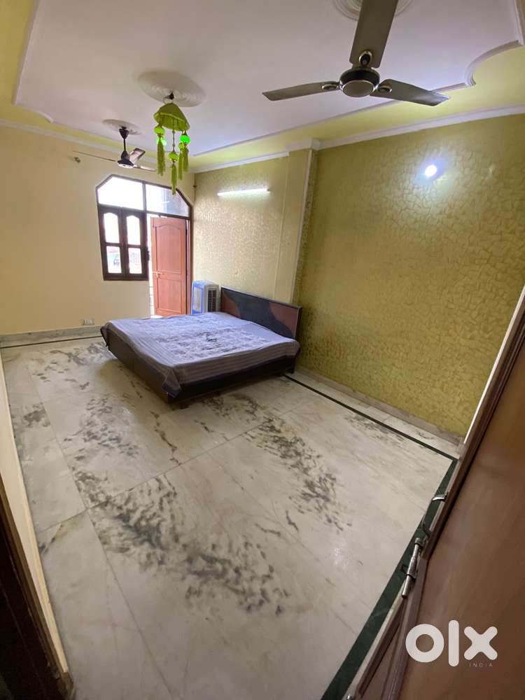 TO-LET , 1BHK in Shahpur Jat