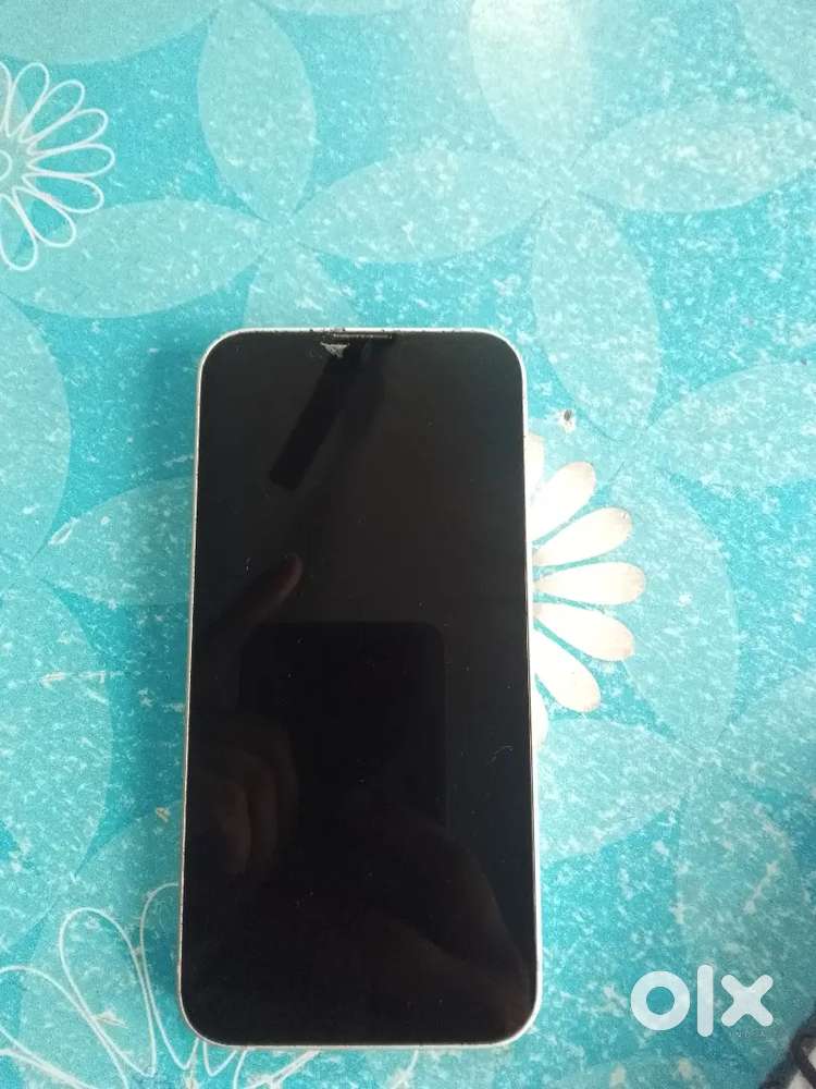 Sellin i phone 13 mini