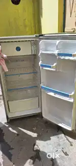 Mujhe argent bechna Hai