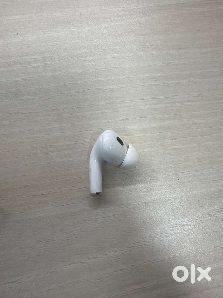 Airpods pro gen 2 - Left ear pods