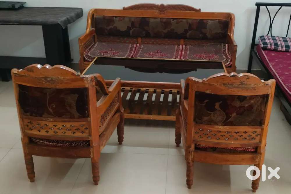 Sofa complete  set saagwan  wood (teakwood)