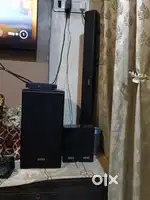 Mivi Speakers with base