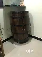 Bar storage barrel