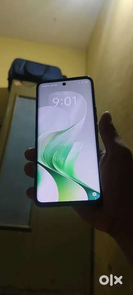 Vivo v40 for sell