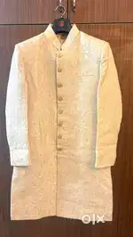 Manyavar Shervani at 15k