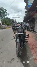 Brand new royal Enfield classic in brand new condition very less drive