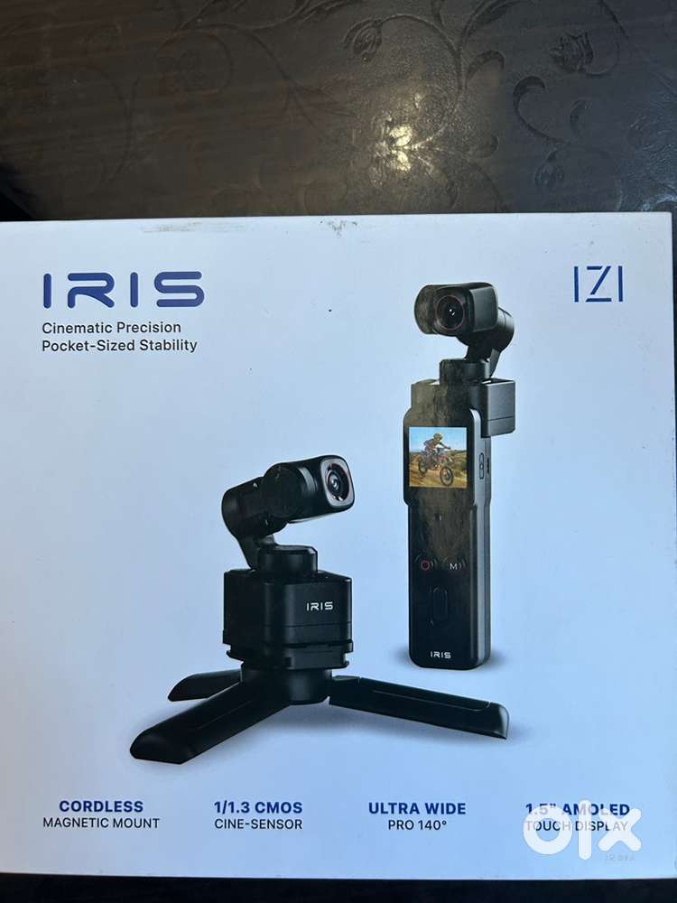 IZI IRIS Vlogging Camera