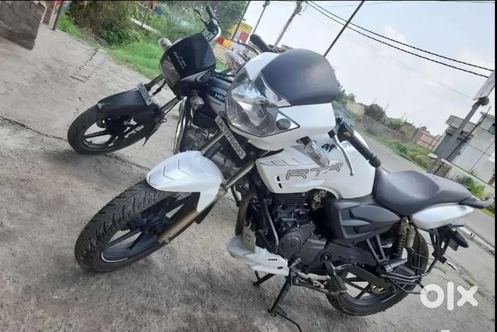 Me apni gadi ko becana cahta hu