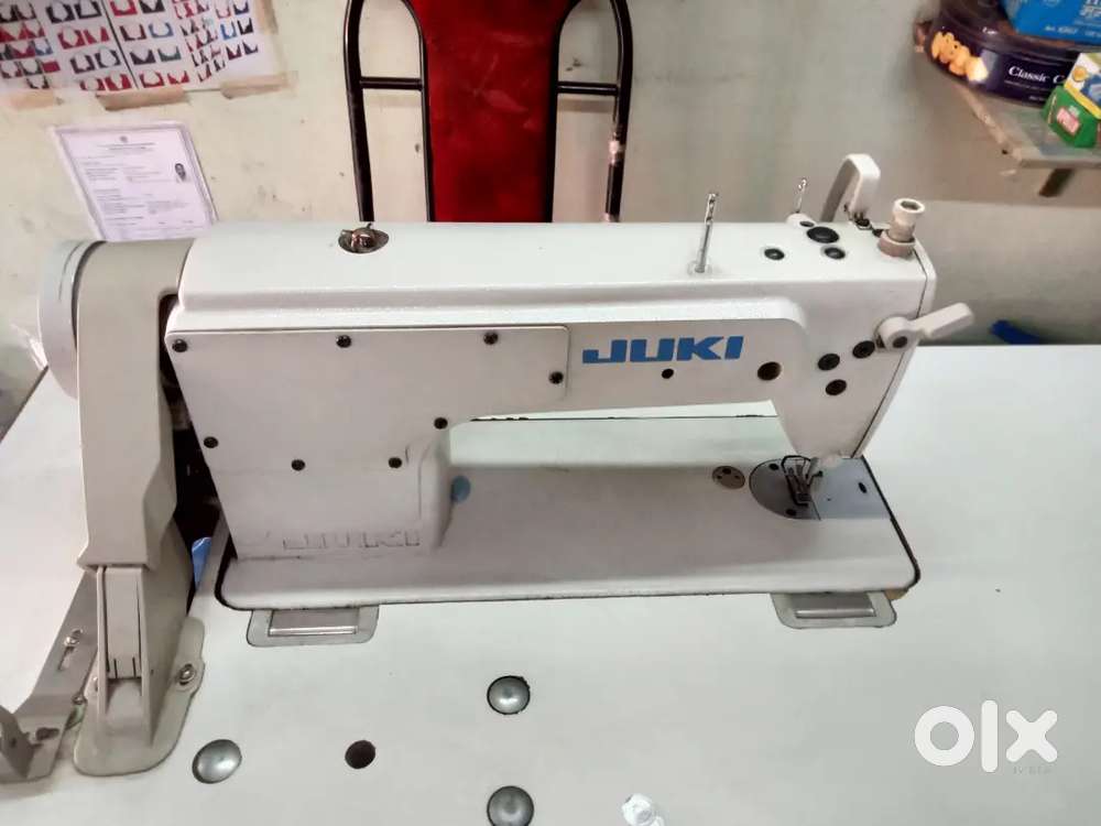 Tailoring machine