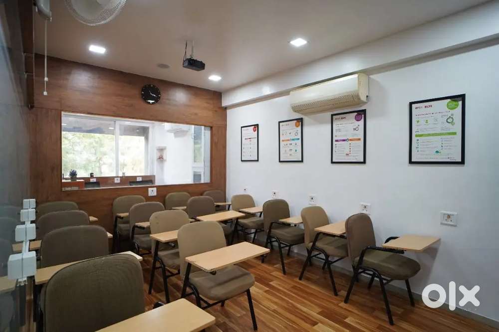 Naranpura Fully Furnished Office/Shop For Rent In Naranpura