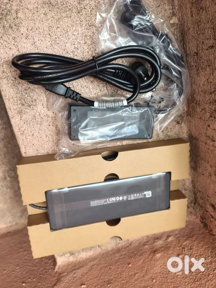 HP New docking station Not opened