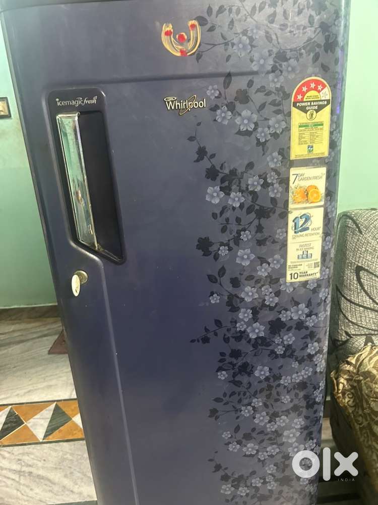 Whirlpool fridge 195 litres