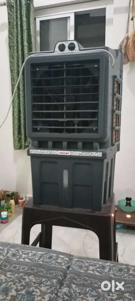 Medium size cooler