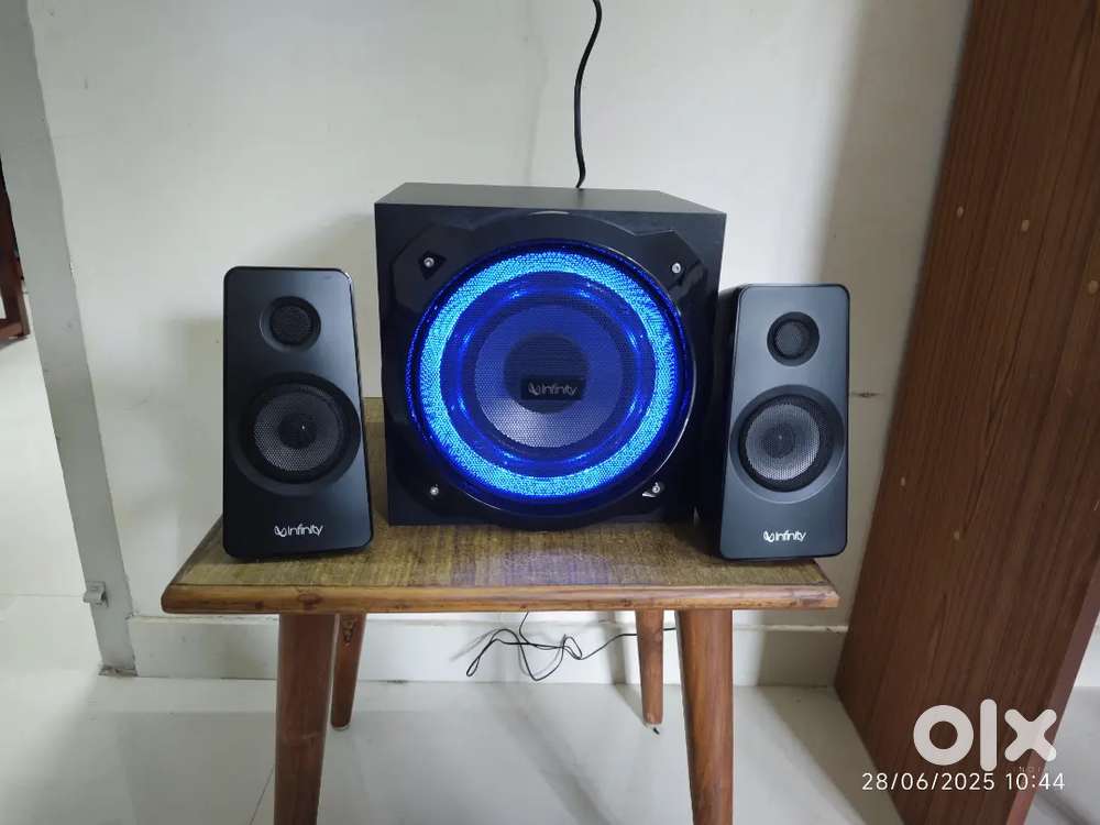 Music system 2.1 for sale