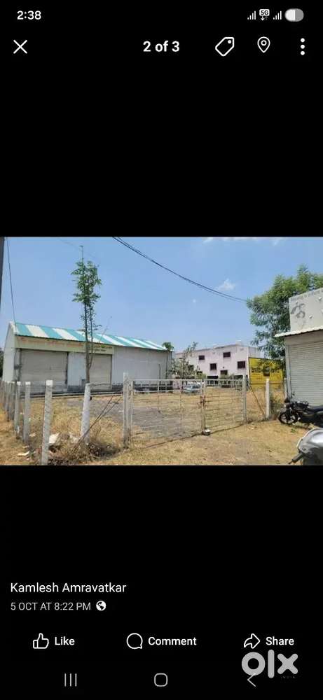 Big Godown/ showroom in the middle of NANDED