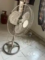Table. Fan