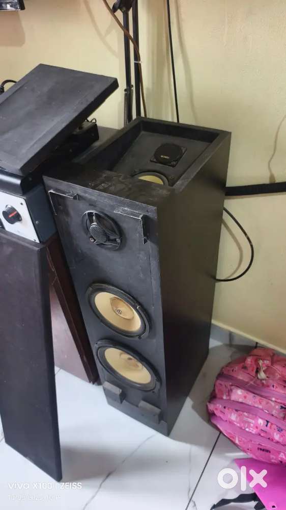 Heavy tower Box with top firing speakers 2 nos