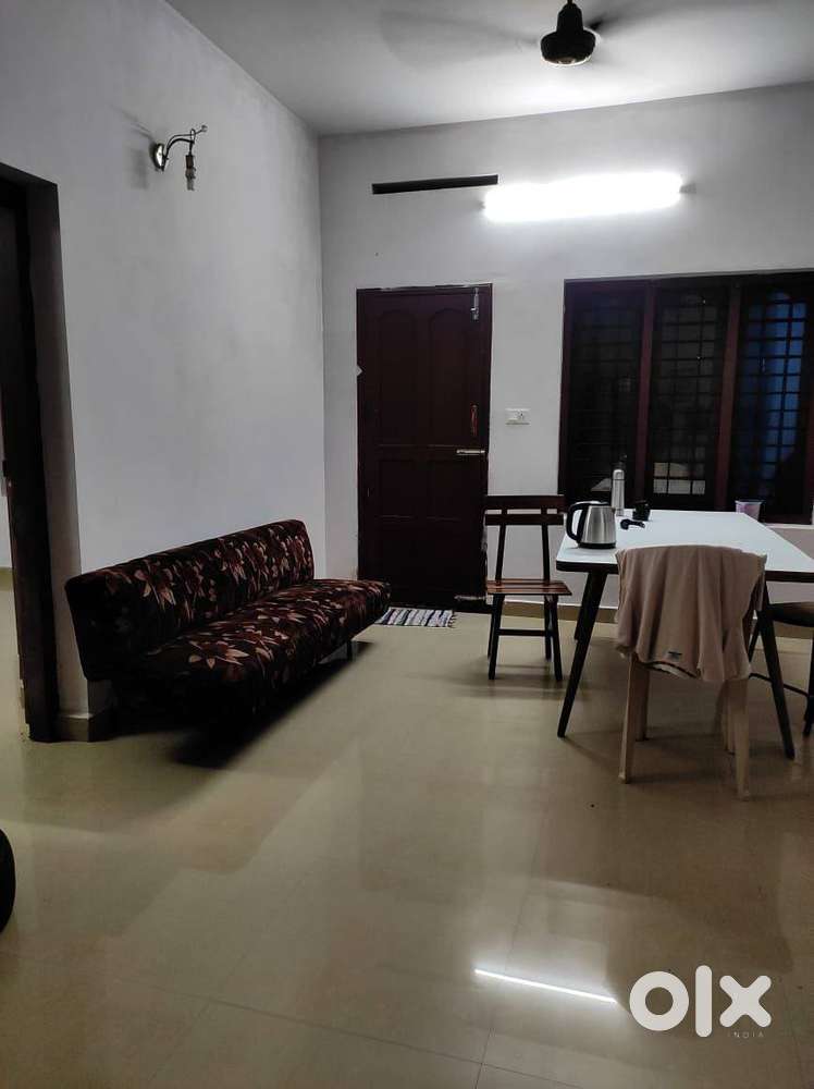 Looking for one person to share single room in a fully furnished 3BHK