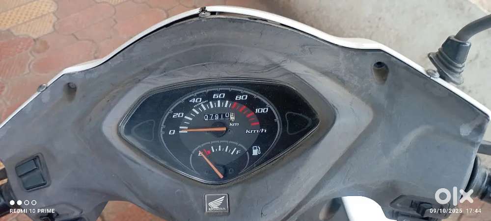 I want to sell my activa 3g