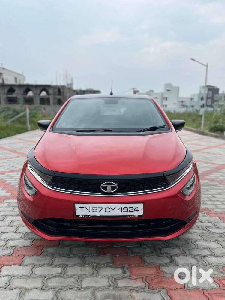 Tata Altroz, 2022, Petrol