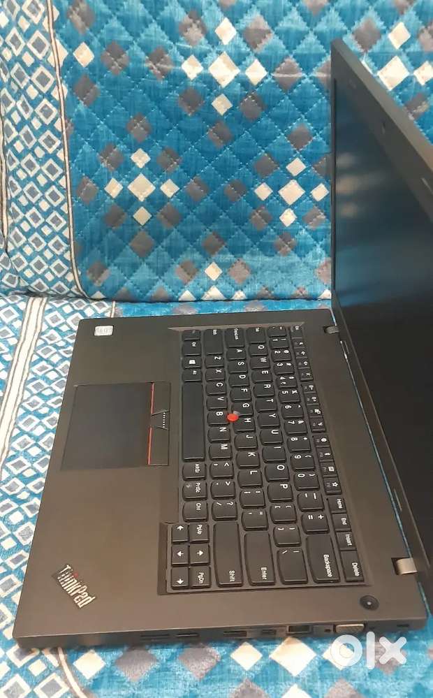 Thinkpad Lenovo, i5 6th gen, 256gb ssd, 8gb Ram, Lenovo Orig Adapter..