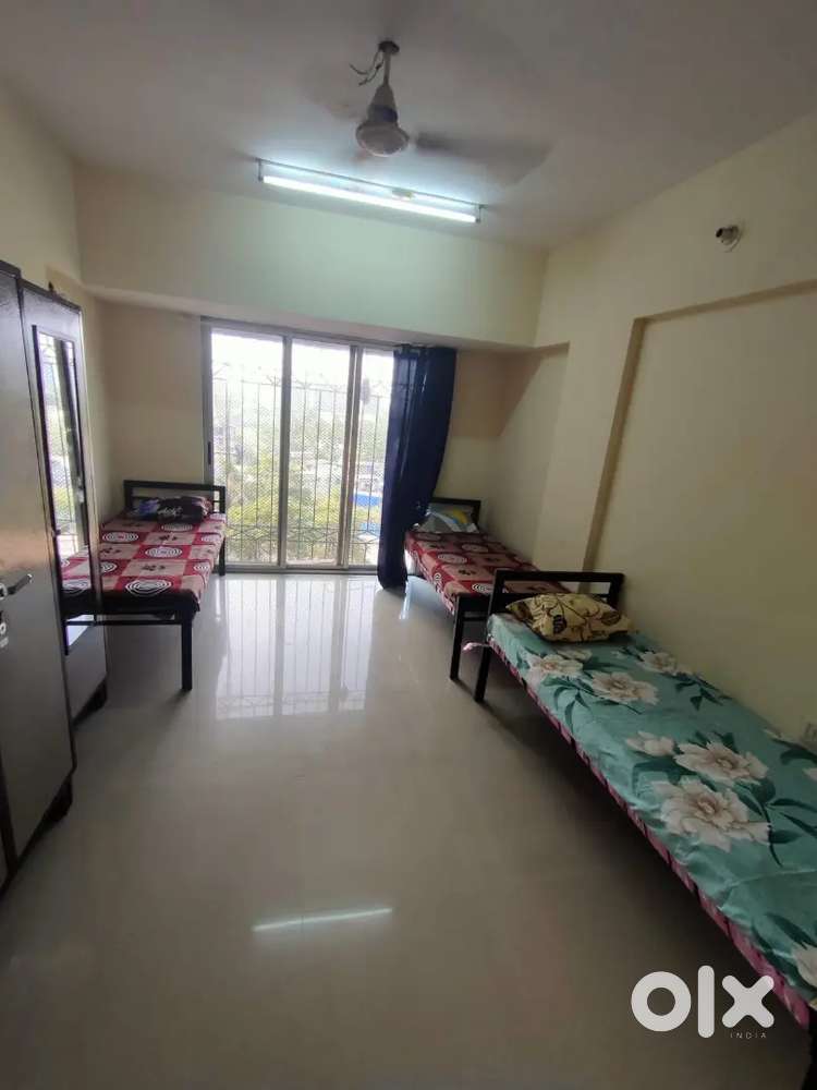 Male pg double three sharing accommodation andheri West near railway