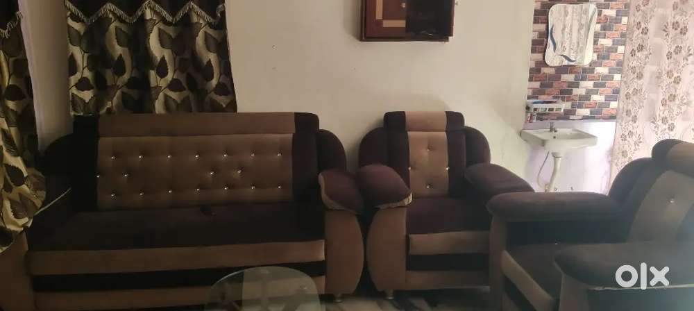 3seater Sofa with side chairs