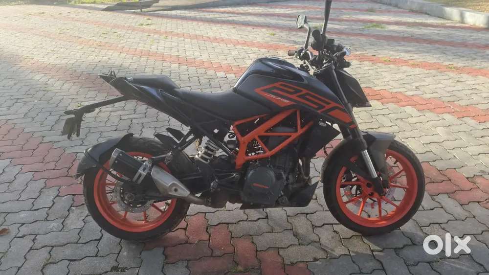 Ktm duke 250