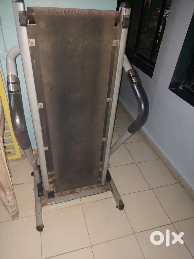 Elelctronic Treadmill