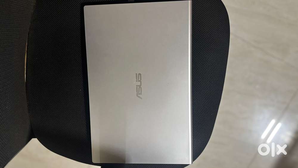 Asus vivobook 15