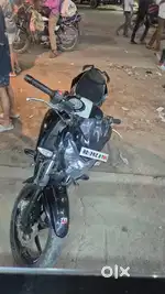 Gadi ful condition me hai 3500 chala hai