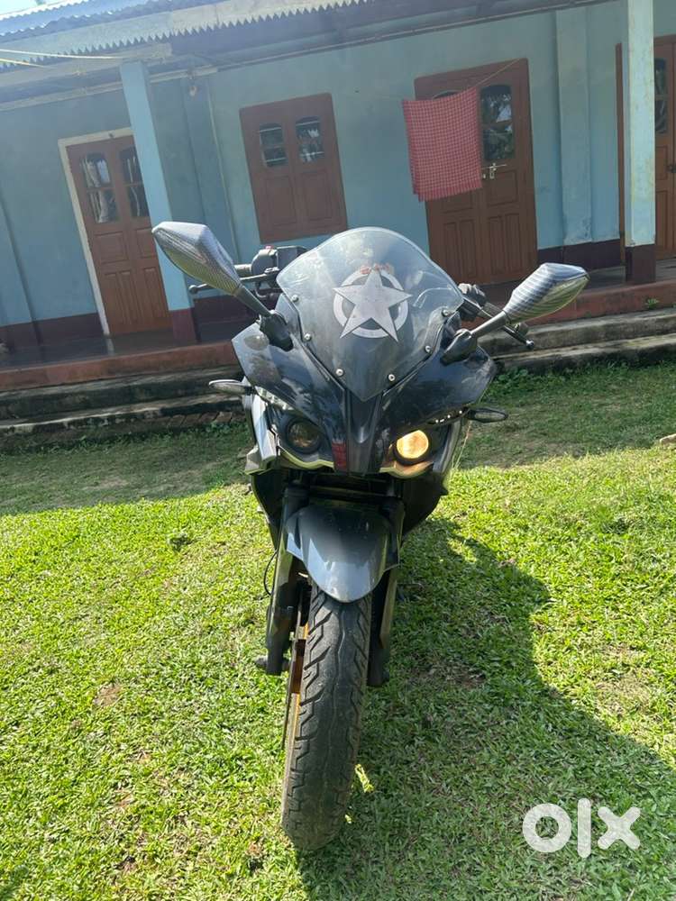 BS4 2018 model Pulsar RS 200