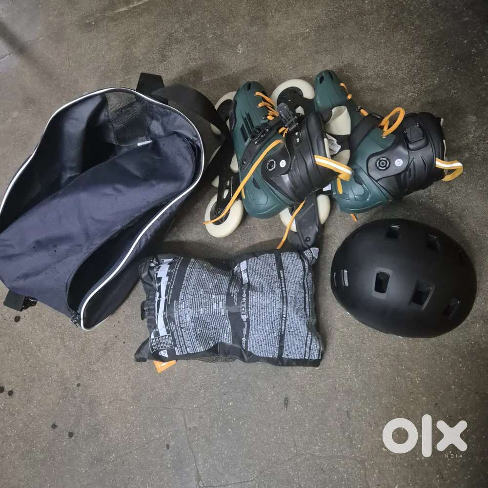 Skating shoes of all new condition