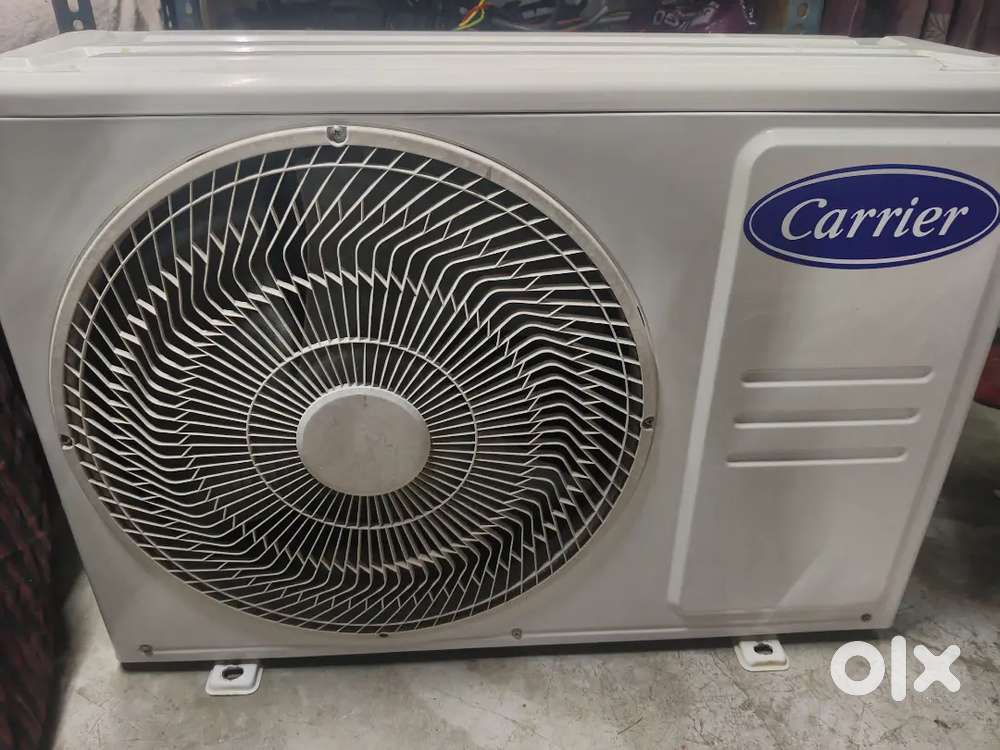 Carrier ac new ac 2years old  akhane tin ar bari tai lagano jabe na