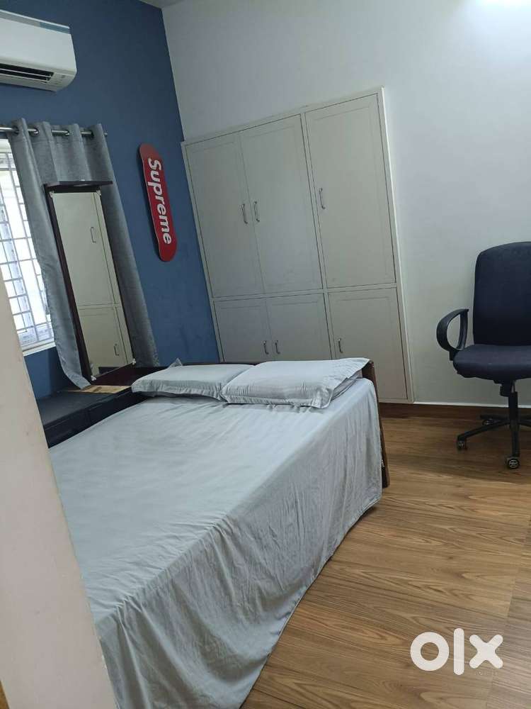 1BHK semi furnished house for rent at medavakkam near jayachandran