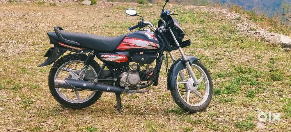 I am selling cd Deluxe new condition like showroom type