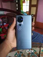 VIVO V40 PRO (12/512) super mint  (3 month old)