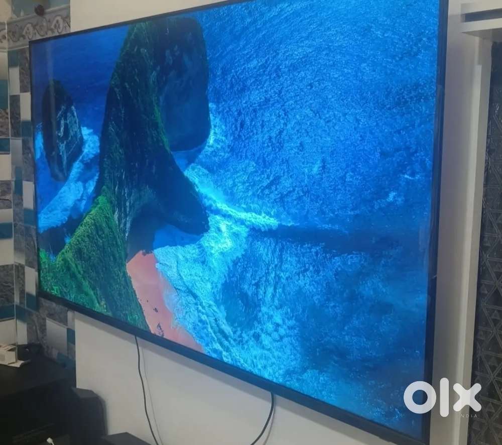 43 Google tv urgent sell with Bill and warranty Card