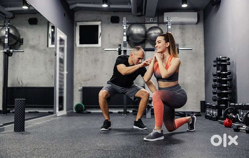 Gym Floor Trainer Ki Jarurt Hai