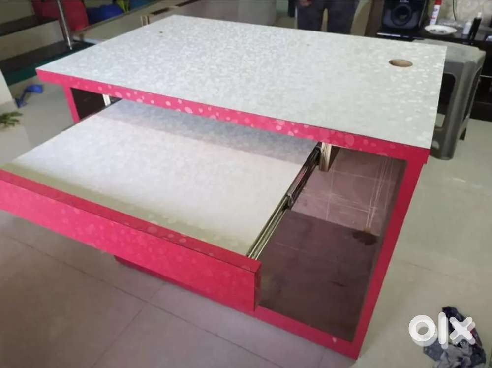 Study Table / Computer Table