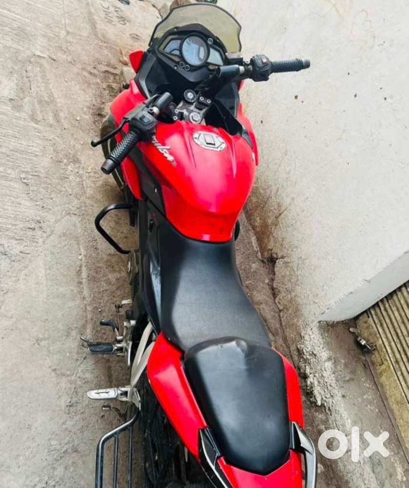 Bajaj Pulsar AS 150