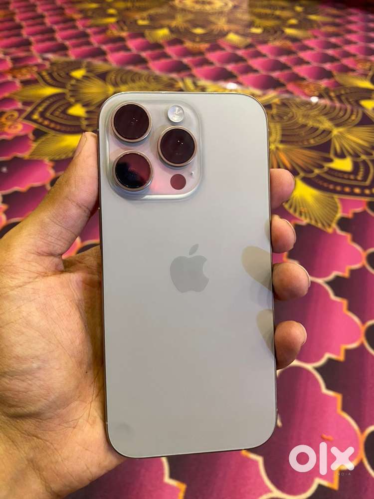 16 pro  128GB  natural titanium