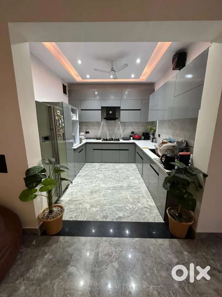 INDEPENDENT DOUBLE STORY HOUSE FOR SALE