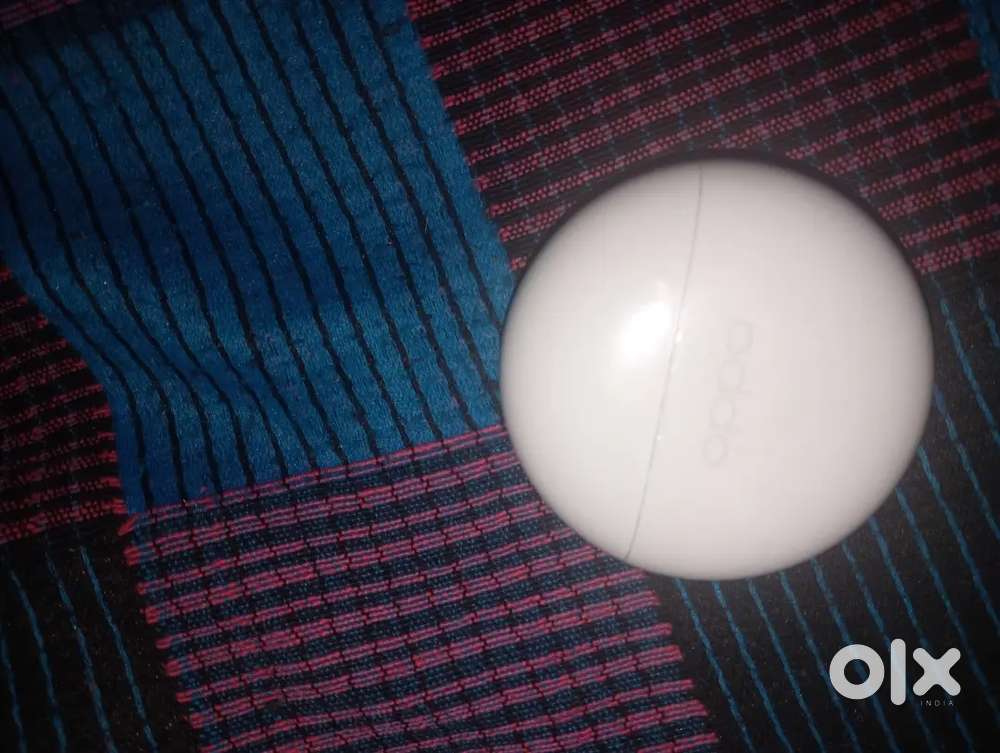 Earbudss original oppo buds