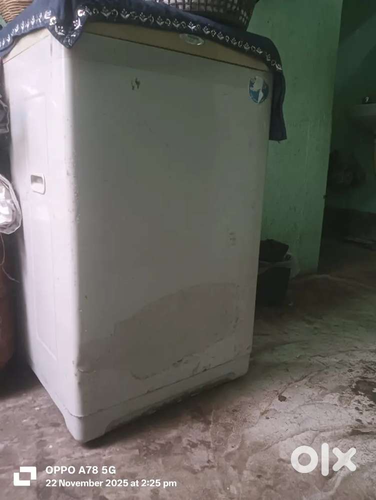 condition main hai sirf uper ka mother board   uper kit change karna