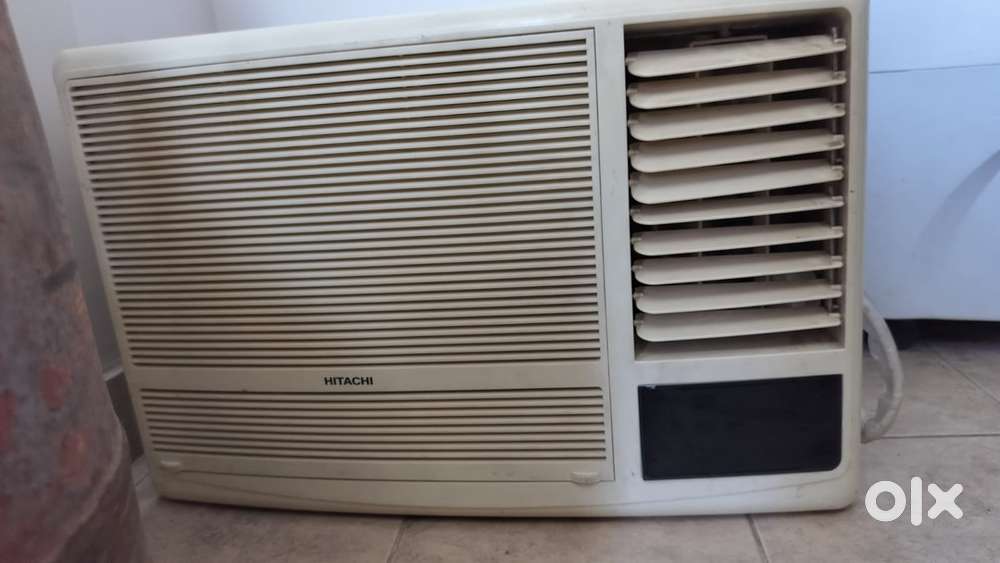 HITACHI 1.5 ton Window AC
