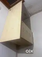 Computer desk table
